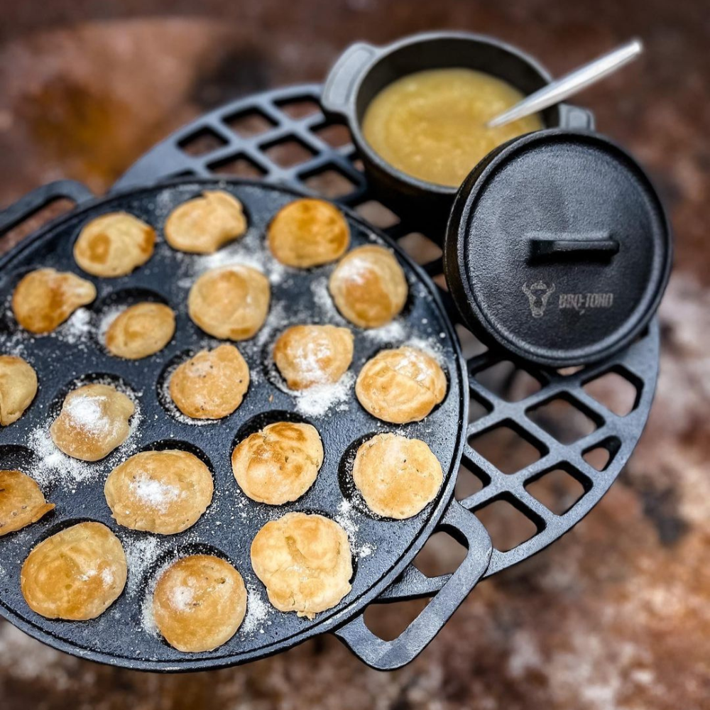 Holländische Poffertjes direkt vom Grill