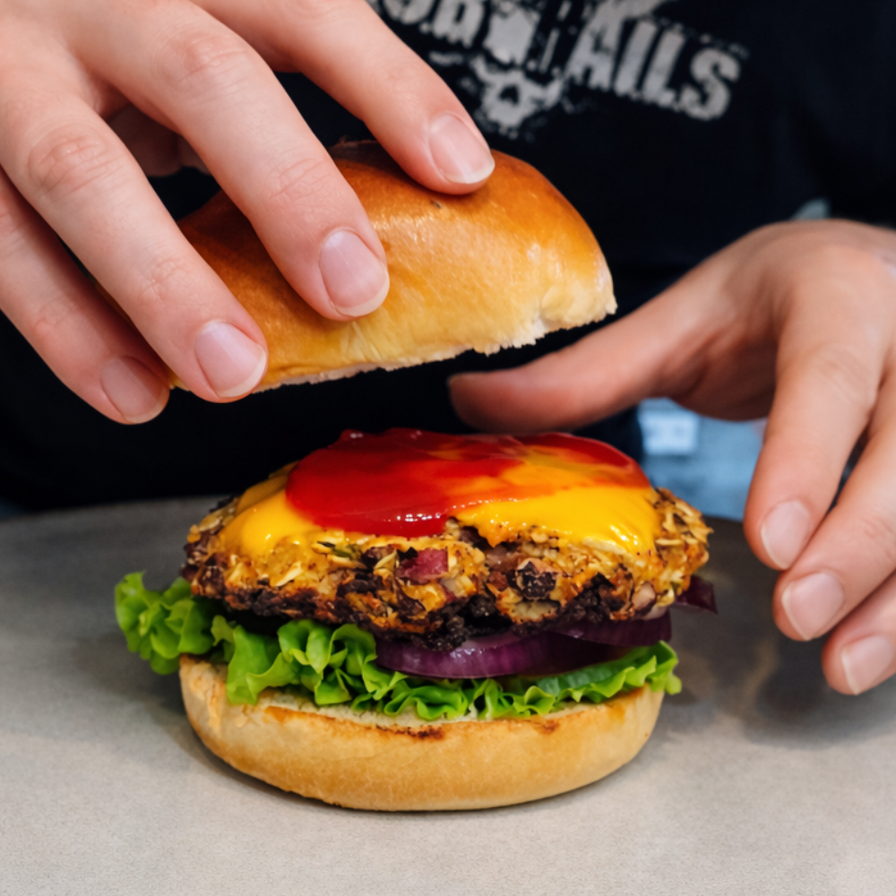 Vegetarische Burger mit selbstgemachtem Kidneybohnen-Patty
