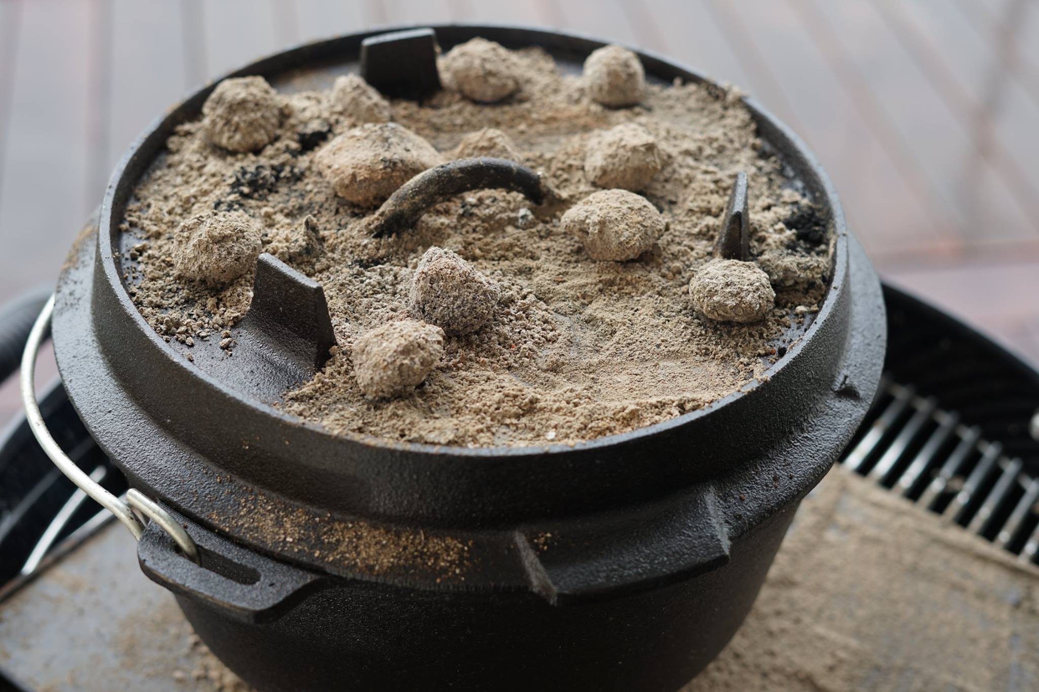 Dutch Oven "Mein Dopf", Gusseisen, 9 Liter, inkl. Holzkiste