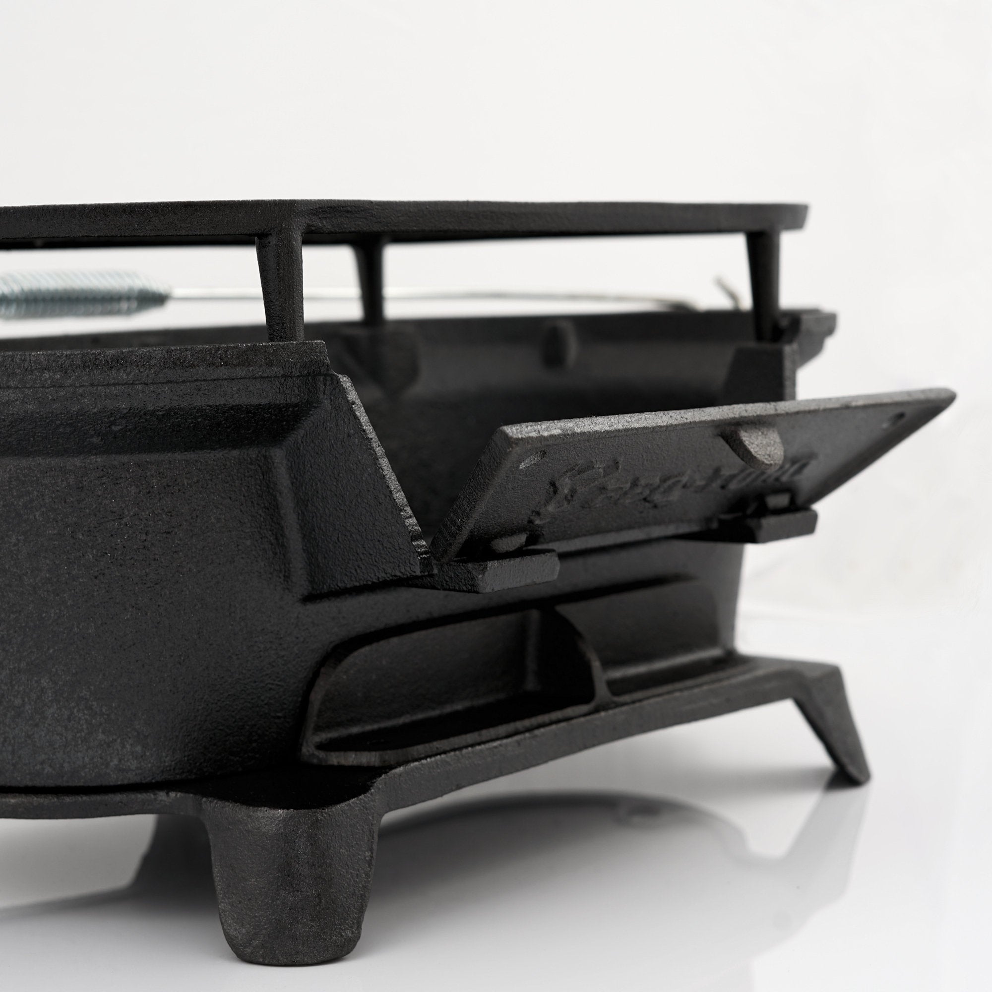 Grill pot, 50 x 25 x 23 cm, cast iron, including grill grate, Hibachi style
