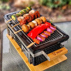 Holzkohletischgrill, Keramik, inkl. Holzunterlage