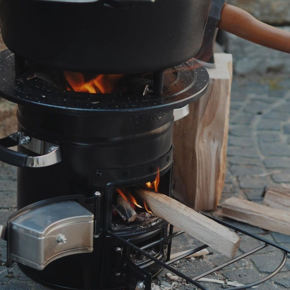BBQ-Toro Roestvrijstalen kookpan voor raketkachel, diameter 24 cm, pan met deksel, buitenkeuken, ideaal voor het grillen en koken in de raketoven, voor op de camping