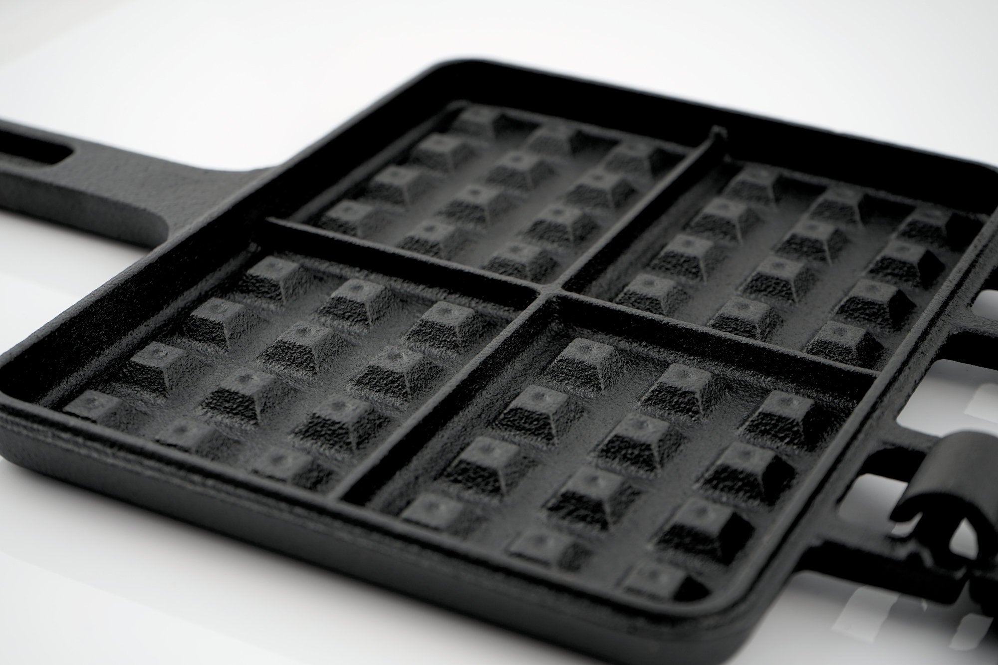 Waffeleisen, Gusseisen, rechteckige Doppelform, schwarz